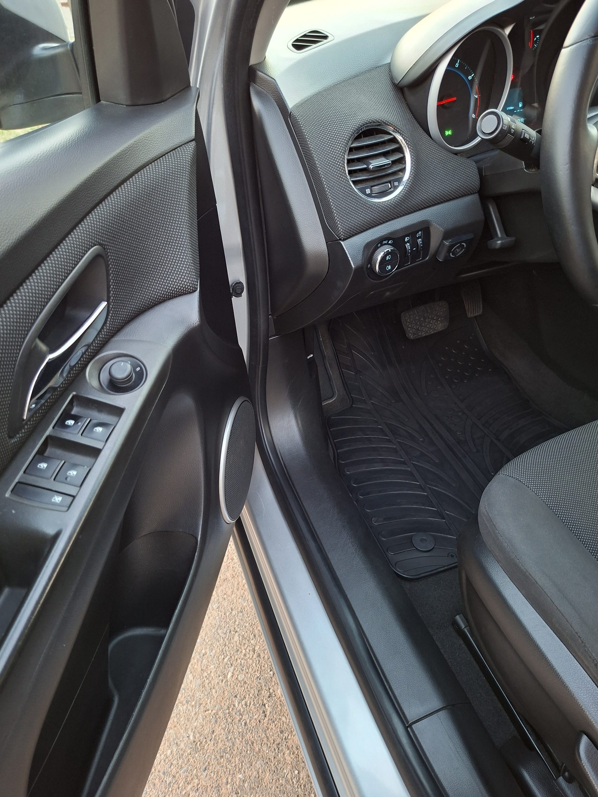 CHEVROLET CRUZE 1.8 16V AUTOMATIC - Image 17