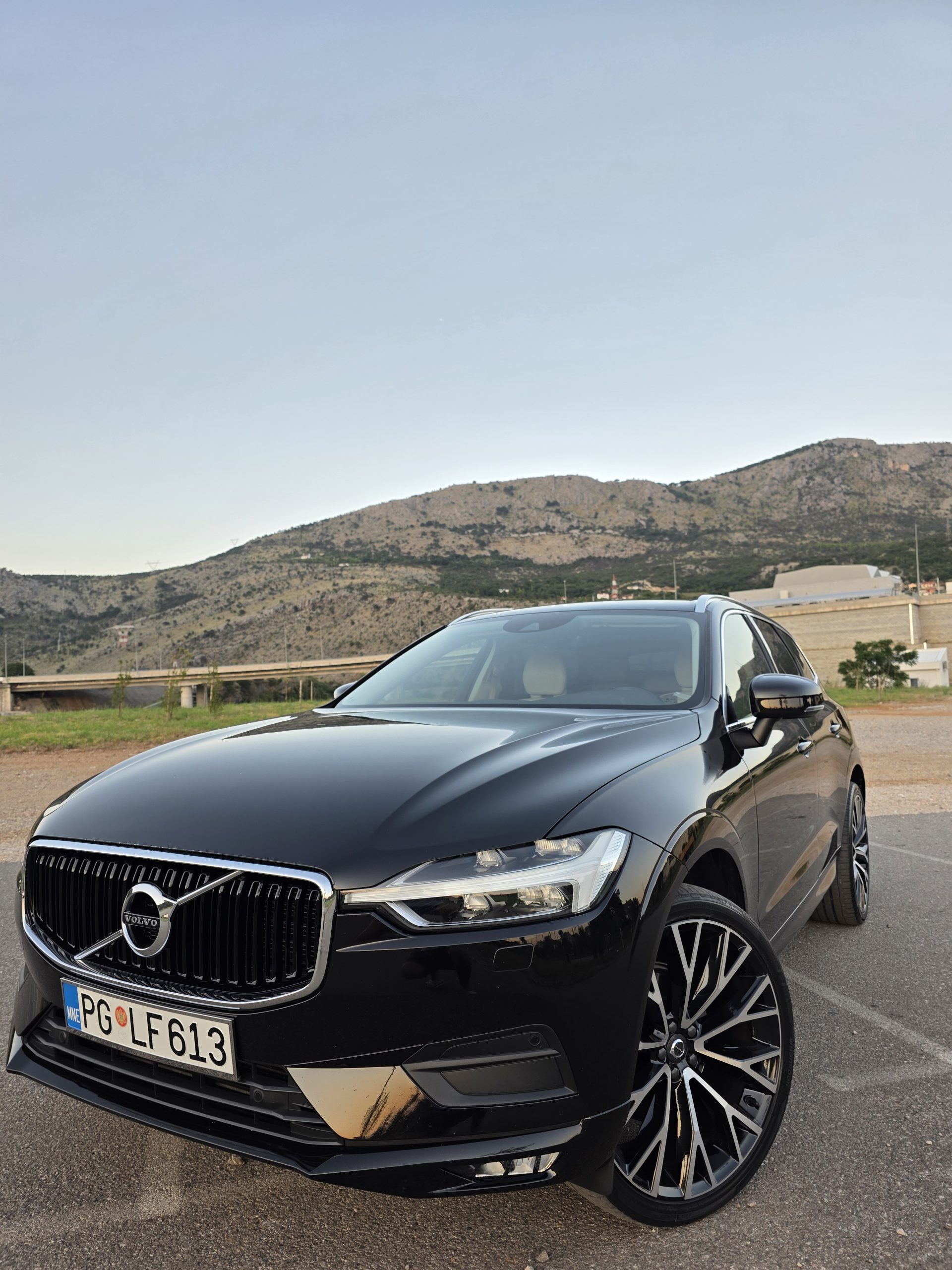 VOLVO XC60 D4
