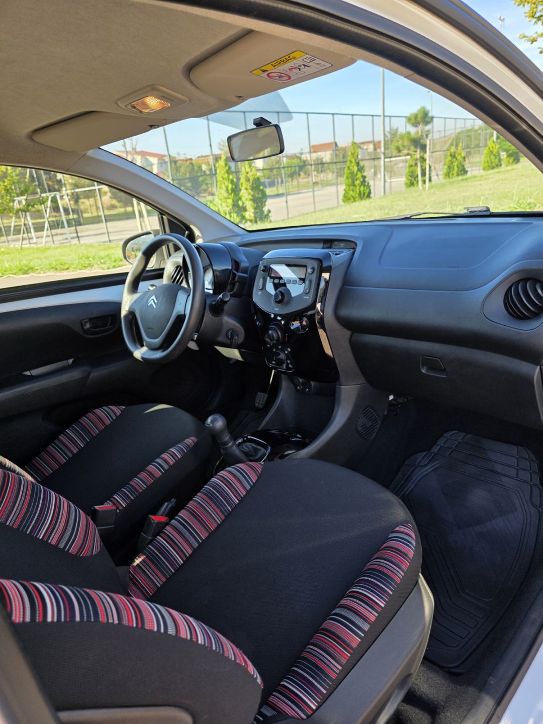 CITROËN C1 1.0i - Image 19
